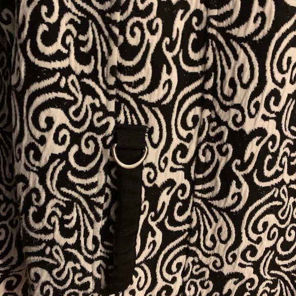 Rafael Sport Women's 1X Long Sleeve Full Zip Black & White Light Jacket - Picture 3 of 9